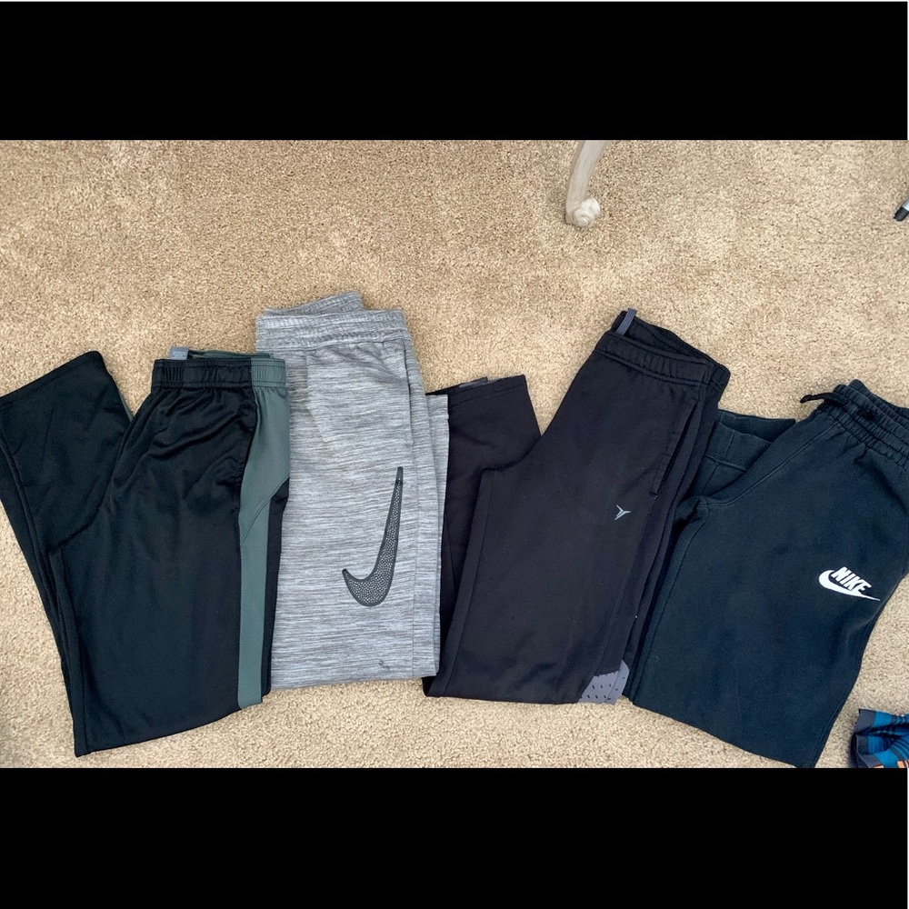 Boys Youth XL clothing